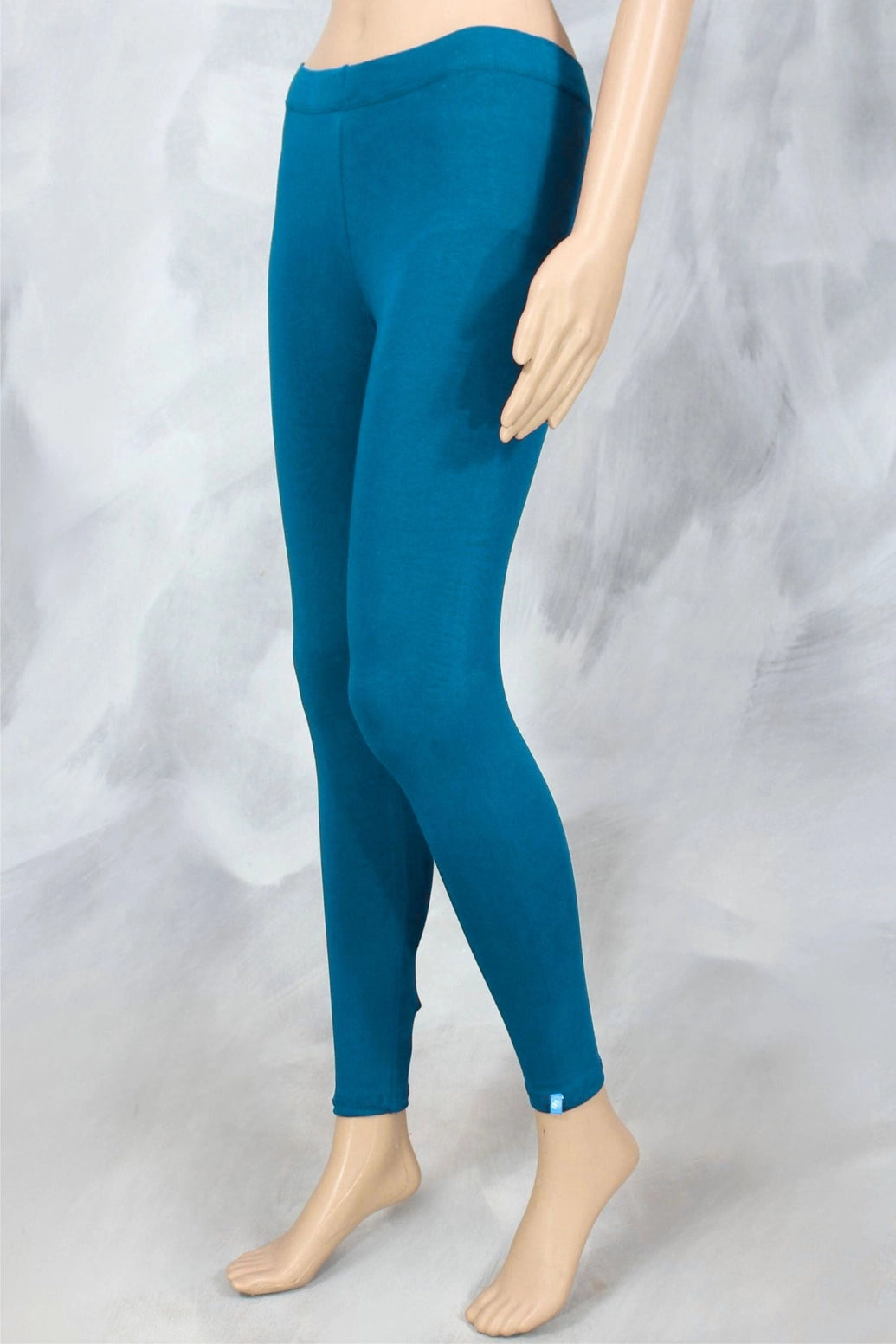 Petrol Blue Ankle Length 4-Way Lycra Leggings for Women, Smooth Silicon Wash Finish