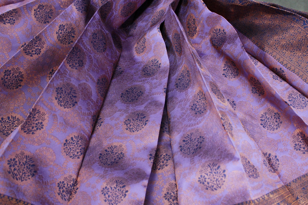 Lavender Kubera Pattu Silk Saree with Contrast Border and Blouse, Semi Silk Traditional Wear