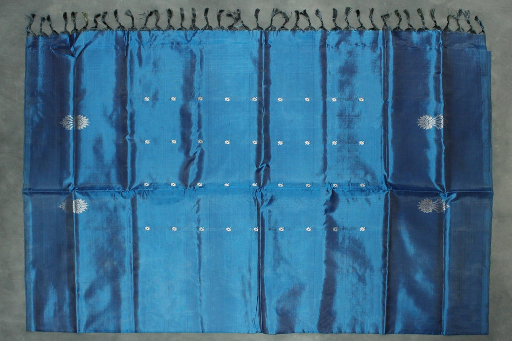 Peacock Blue & Grey Vaazhai Naar (Banana Pith) Borderless Saree with Small Butta
