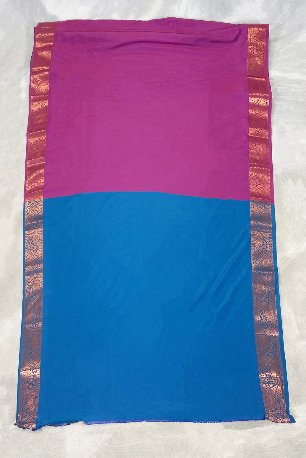 Magenta Soft Silk Saree with Contrast Border and Gold Zari Buttas, Traditional Floral Zari Border and Blouse