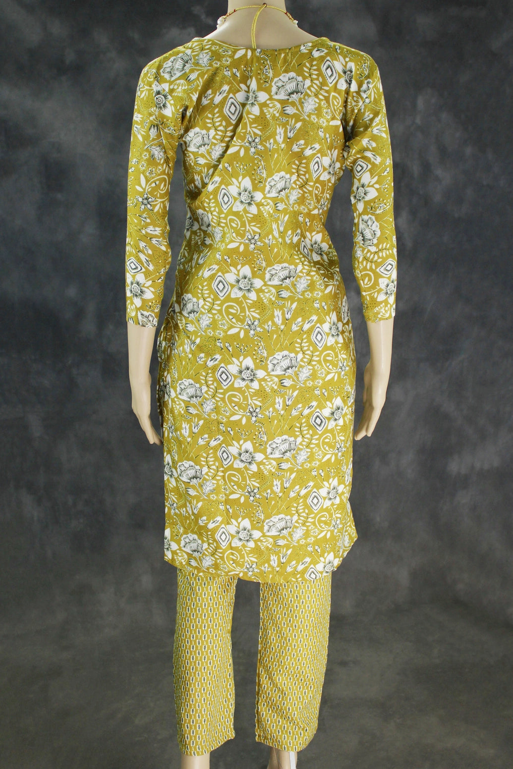 Olive Green Cotton Kurta Set with Pant - Traditional Ethnic Wear