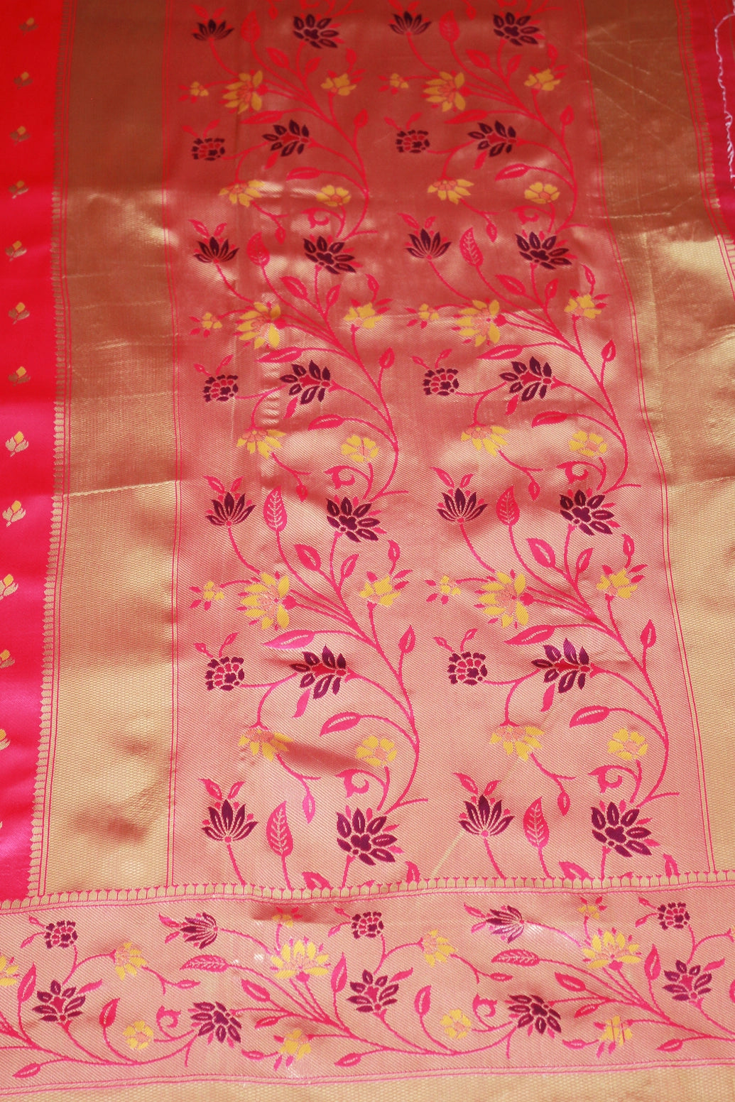 Kamal Paithani Silk Floral Design Pallu Saree With Design Border, Full body small floral butties,  saree comes with blouse