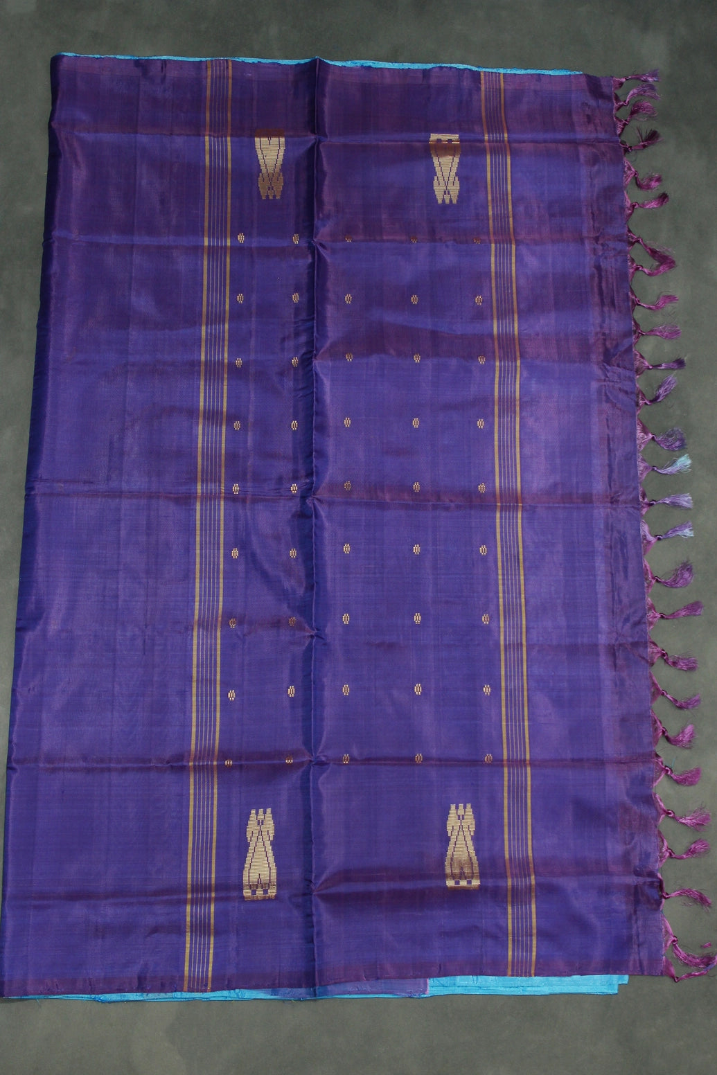 Violet Banana Pith (Vaazhai Naar) Handloom Saree, Borderless Full Body with Small Butta and Contrast Pallu