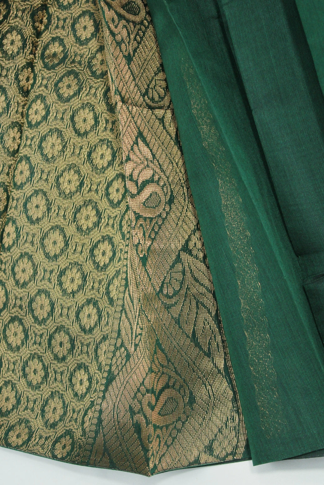Dark Green Silk Cotton Saree with Zari Border and Matching Blouse