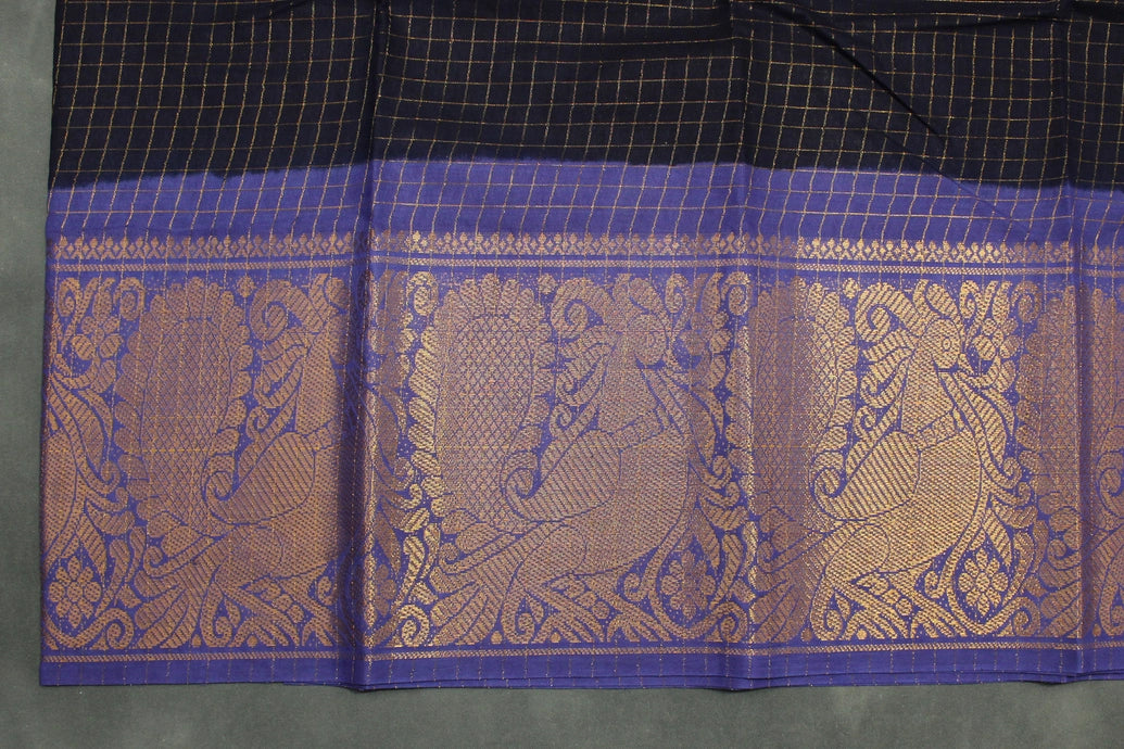 Deep Violet Sungudi Cotton Saree with Peacock Gold Zari Double Border Saree JCS Fashions