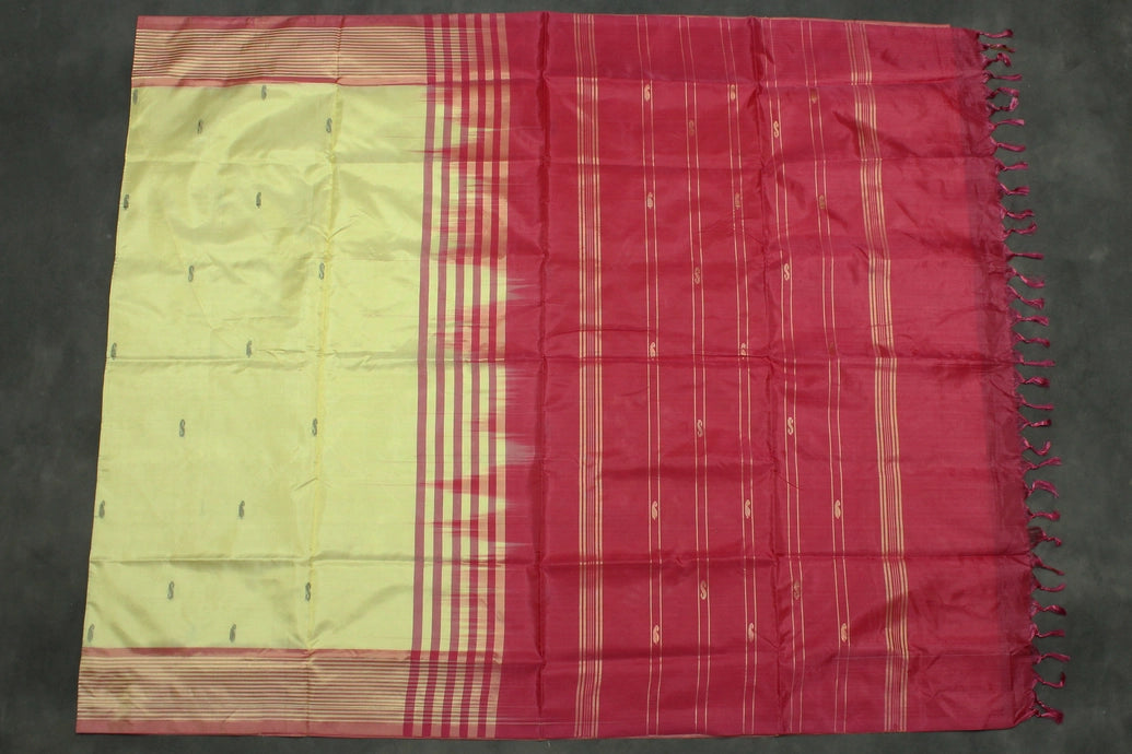 Vaazhai Naar (Banana Pith) Light Yellow Saree with Pink Pallu and Small Butta Motifs - Borderless Traditional Saree