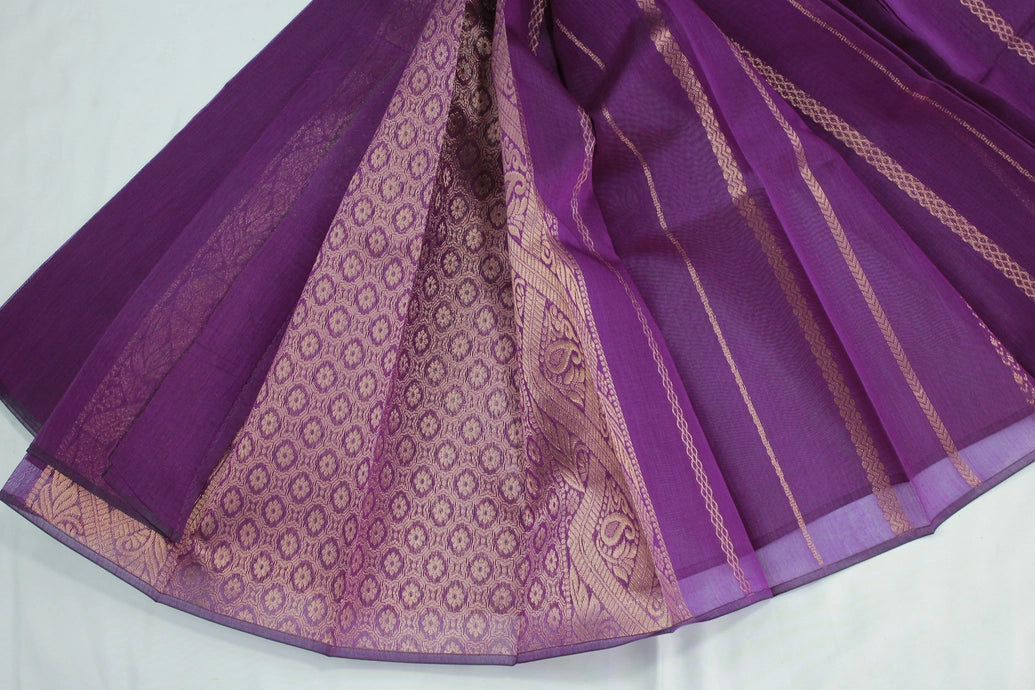 Purple Silk Cotton Saree with Zari Border, Borderless Look and Contrast Blouse Piece