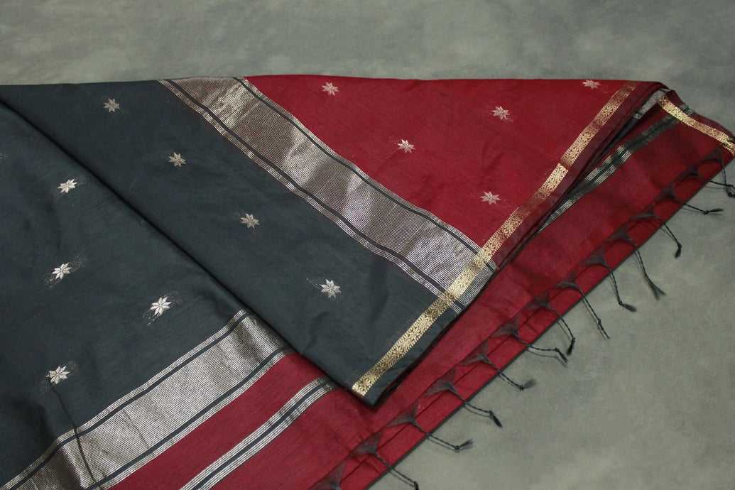Maroon Maheswari Silk Cotton Saree with Small Butta and Zari Border, Blouse Piece Included