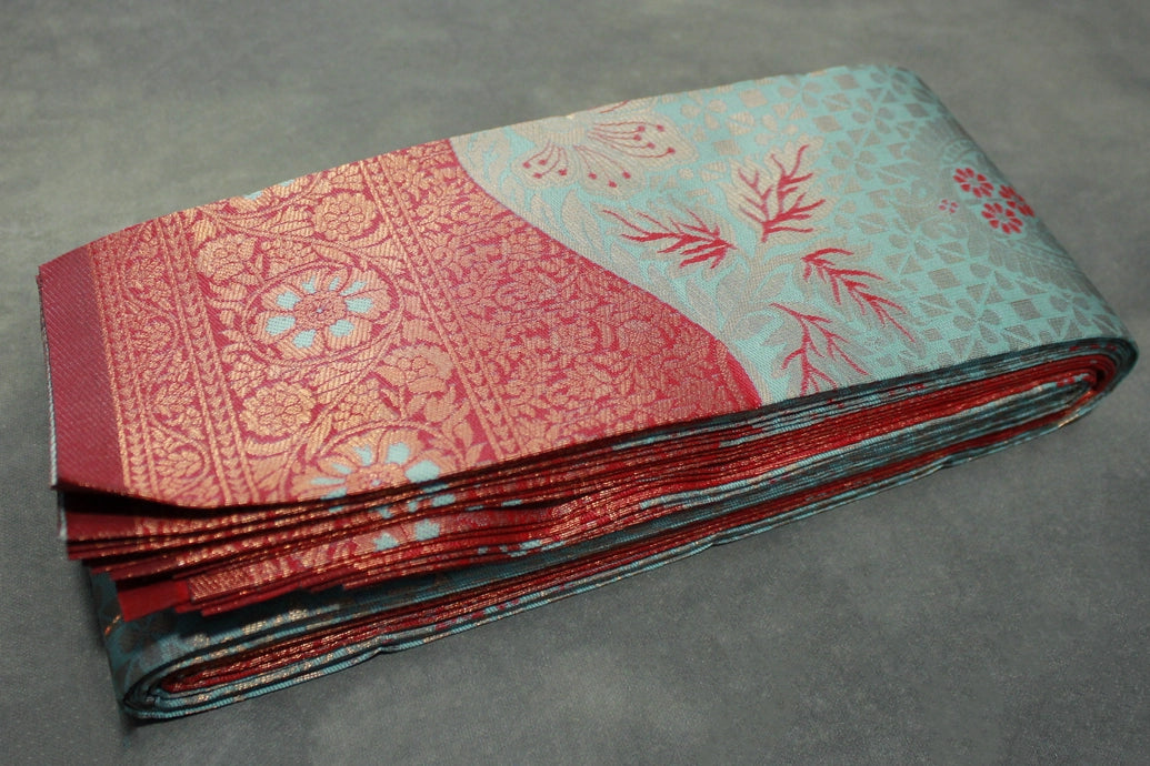 Pastel Blue Kubera Silk Pattu Saree with Design Border, Blouse Piece & Visiri Folding
