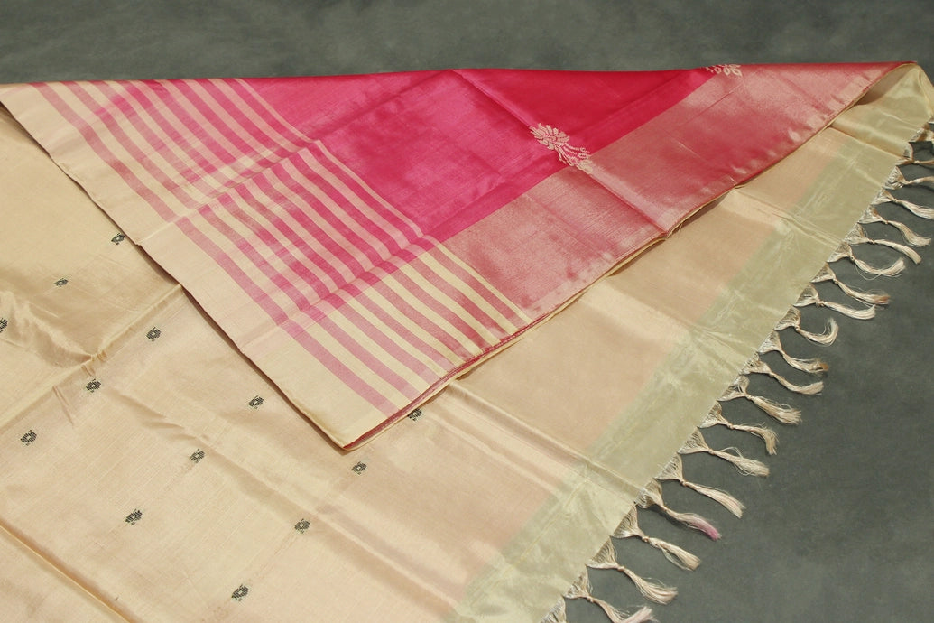 Biscuit Beige Vaazhai Naar (Banana Pith) Borderless Saree with Pink Pallu