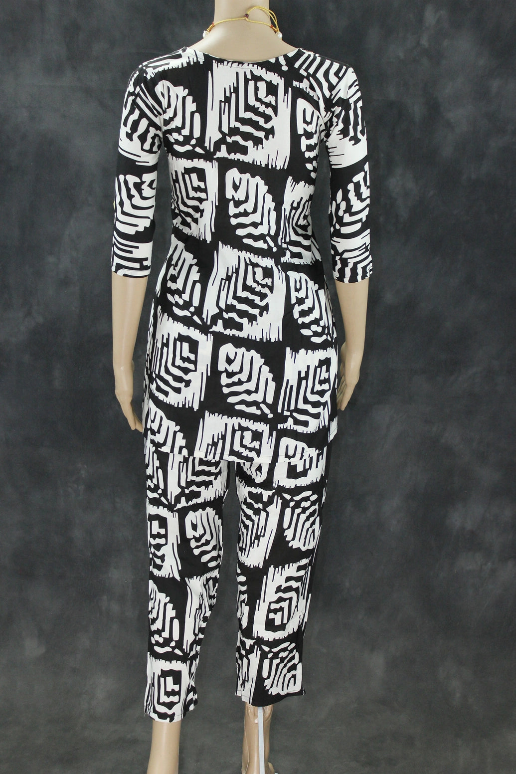 Black & White Rayon Printed Kurti Set with Beaded Neck and Elastic Pant Kurti JCS Fashions