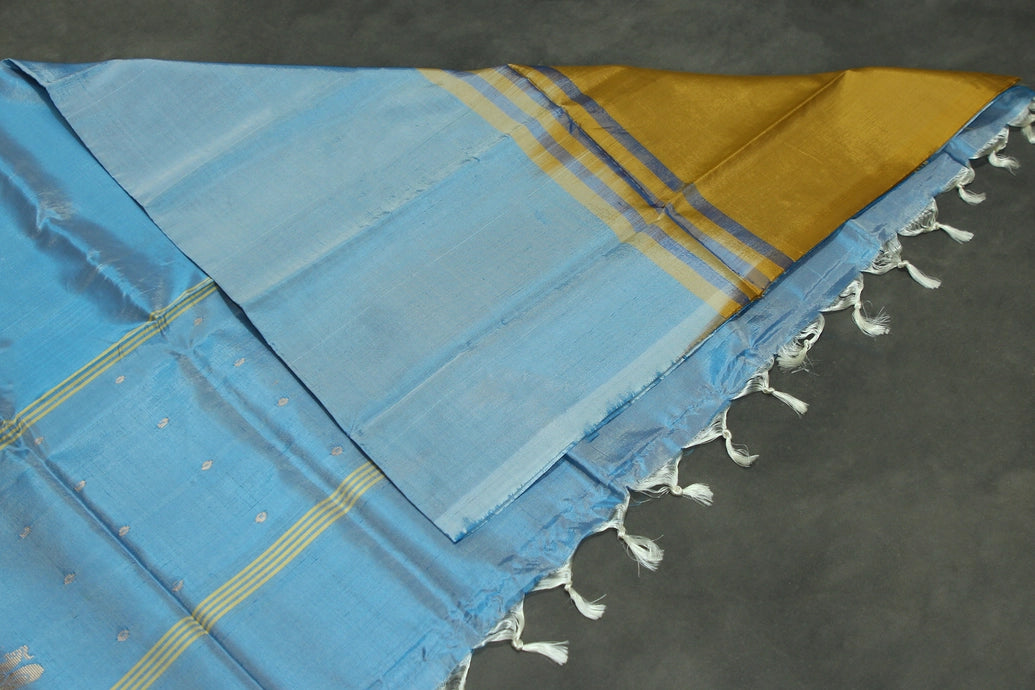 Blue Vaazhai Naar (Banana Pith) Borderless Saree with Small Butta and Gold Pallu