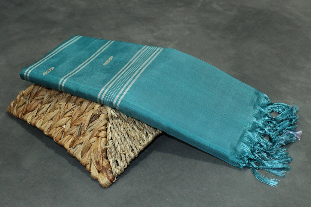 Banana Pith (Vaazhai Naar) Borderless Saree in Teal and Light Pink with Small Butta