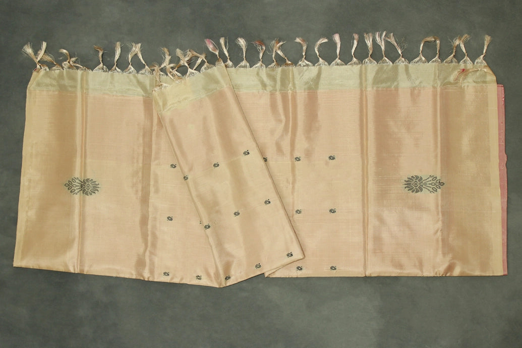Biscuit Beige Vaazhai Naar (Banana Pith) Borderless Saree with Pink Pallu