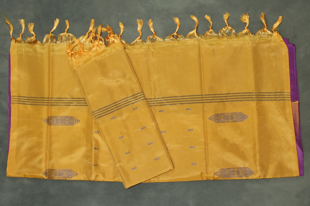 Vaazhai Naar (Banana Pith) Orange Borderless Saree with Purple Pallu and Small Buttas