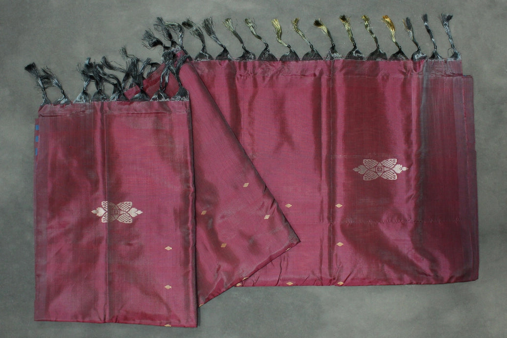 Purple Banana Pith (Vaazhai Naar) Borderless Saree with Small Butta and Tassels