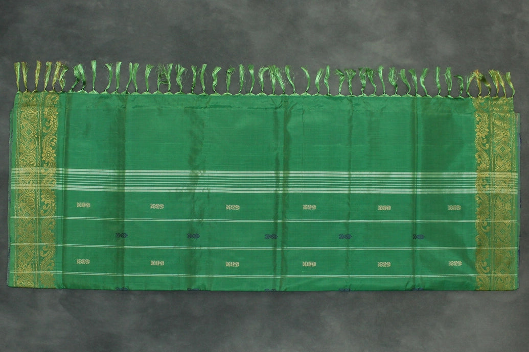 Banana Pith (Vaazhai Naar) Saree with Traditional Zari Butta Border – Violet & Green