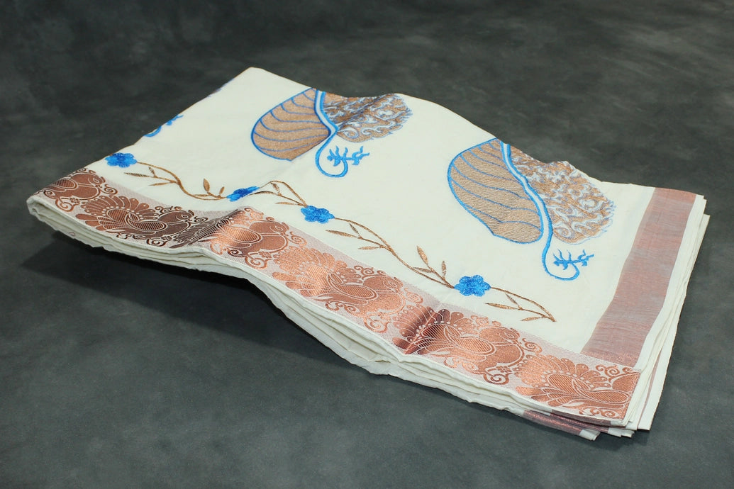 Pure Kerala Cotton White Saree with Copper Zari Border, Peacock Floral Embroidery and Blouse Piece