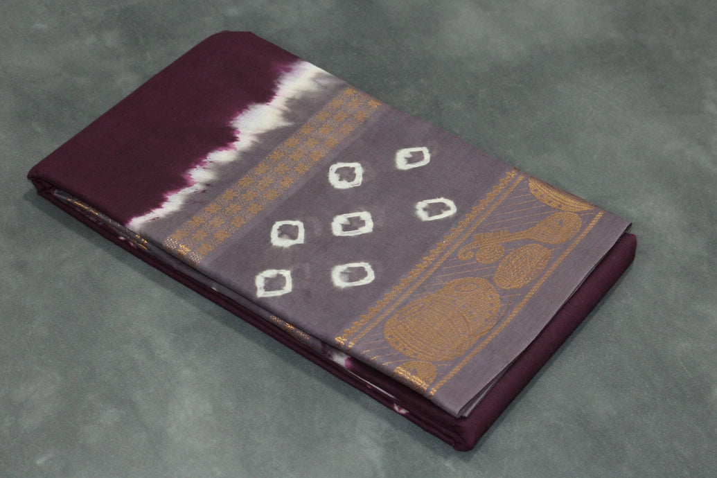 Purple Pure Sungudi Cotton Saree with Bandhani Tie-Dye and Golden Zari Traditional Motif Border Saree JCS Fashions