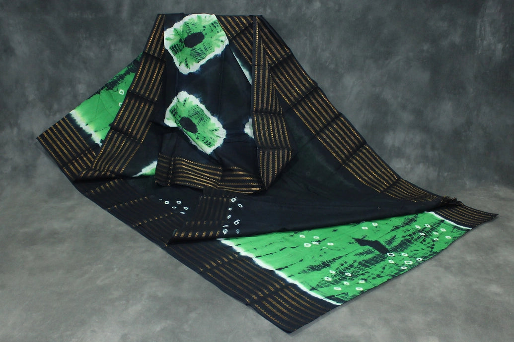 Green Sungudi Cotton Bandhani Saree with Golden Zari Border- 5.5m Saree JCS Fashions