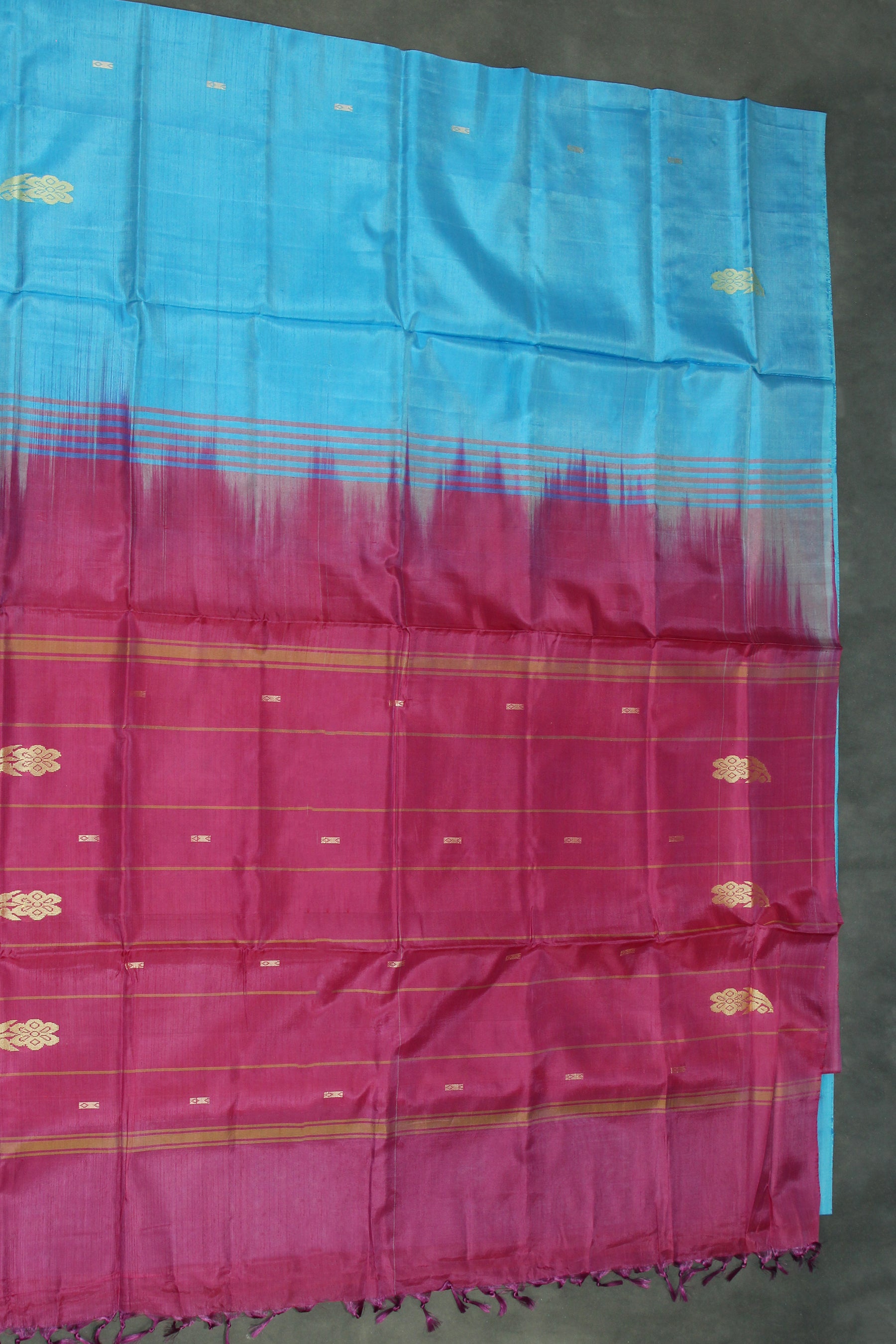 Magenta Pink Vaazhai Naar (Banana Pith) Saree with Blue Pallu & Small Butta