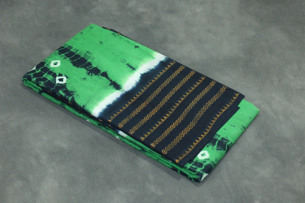 Green Sungudi Cotton Bandhani Saree with Golden Zari Border- 5.5m Saree JCS Fashions
