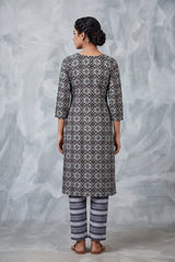 Grey Rayon Kurti Pant Set with Geometric Foil Print, Round Neck 3/4 Sleeves and Elastic Waist