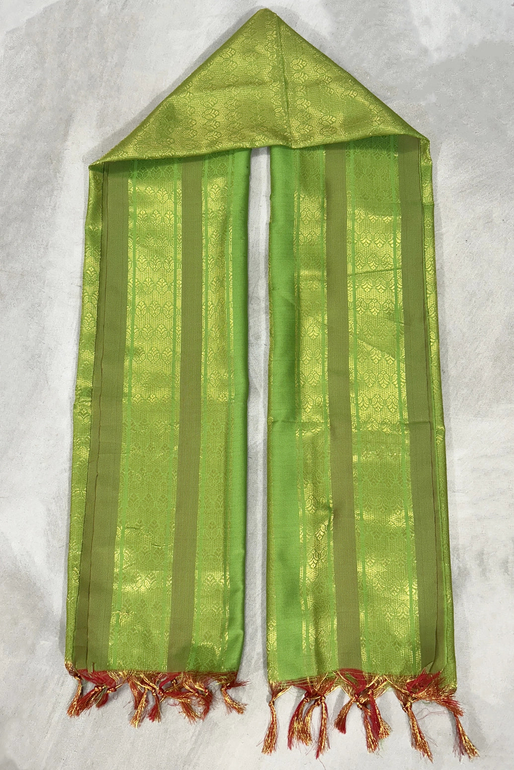 Parrot Green Ponnadai Poly Silk Jacquard Temple Shawl with Zari Pattern & Tassels for Functions, 2 Meter