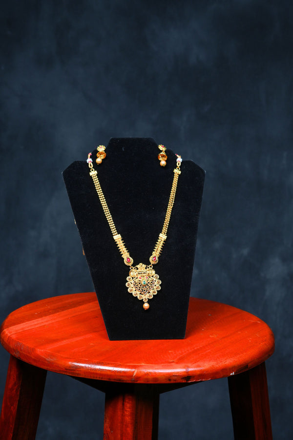 Micro Gold Elegance: Polished Neck Set with Matching Earrings