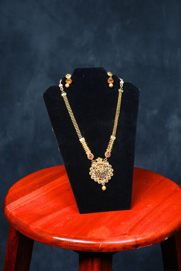 Micro Gold Elegance: Polished Neck Set with Matching Earrings