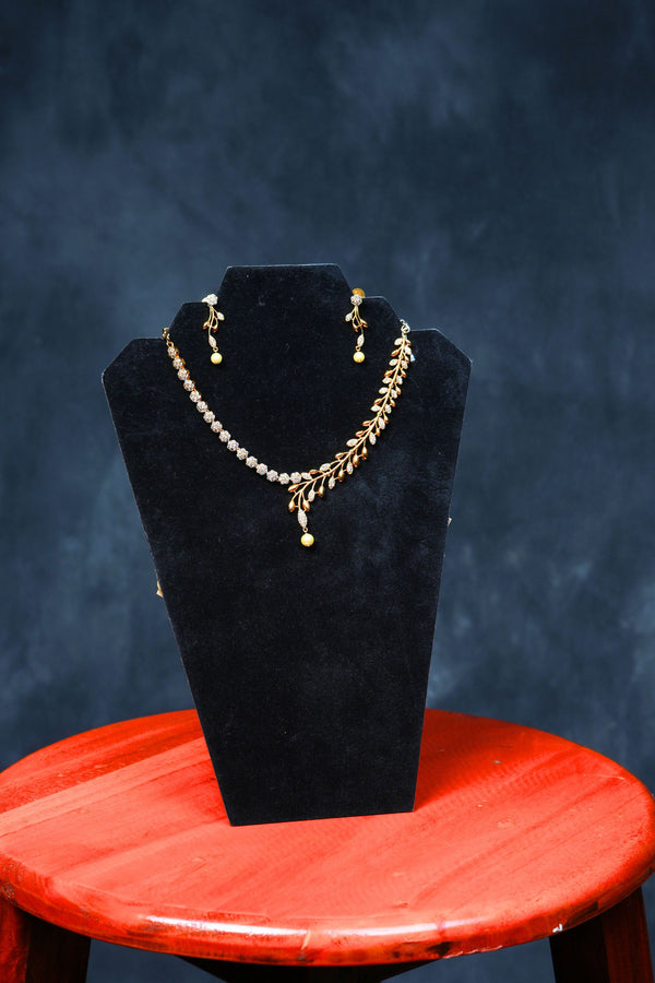 Handcrafted Elegance: JCS Fashion's Designer Necklace and Earrings Set