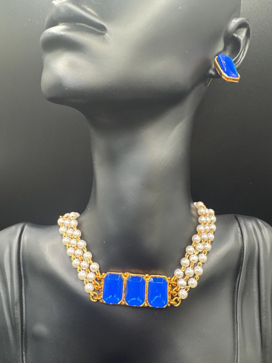 Gold-Tone Pearl Choker Necklace Set with Imitation Stones and Matching Stud Earrings Jewelry JCS Fashions Blue 7 inch