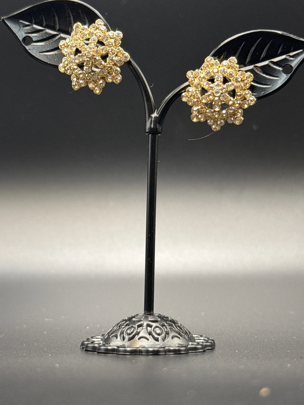 Antique Gold Floral Stud Earrings - Gold-Tone Flower Cluster Studs