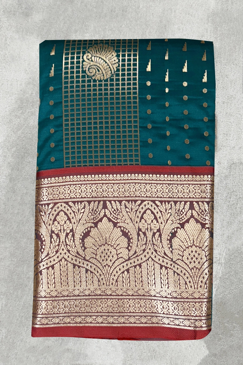 Teal Blue Pure Silk Saree with Heavy Pallu Border and Contrast Blouse Piece - Teal Blue