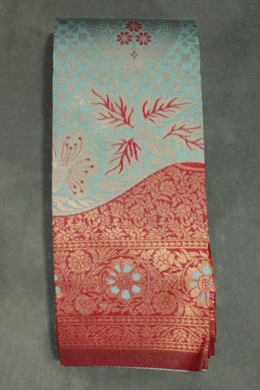 Pastel Blue Kubera Silk Pattu Saree with Design Border, Blouse Piece & Visiri Folding - Pastel Blue