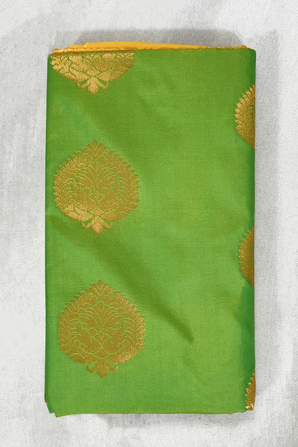 Green Korvai Soft Silk Saree with Delicate Gold Zari Buttas and Floral Zari Border, Traditional Look - Green