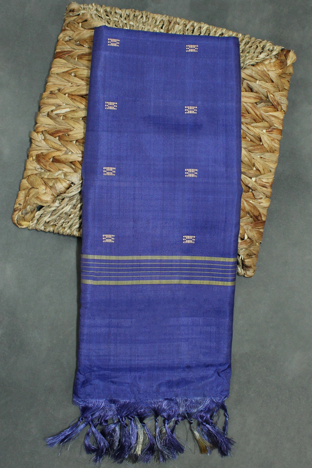 Blue Banana Pith (Vaazhai Naar) Borderless Saree with Small Butta - Blue