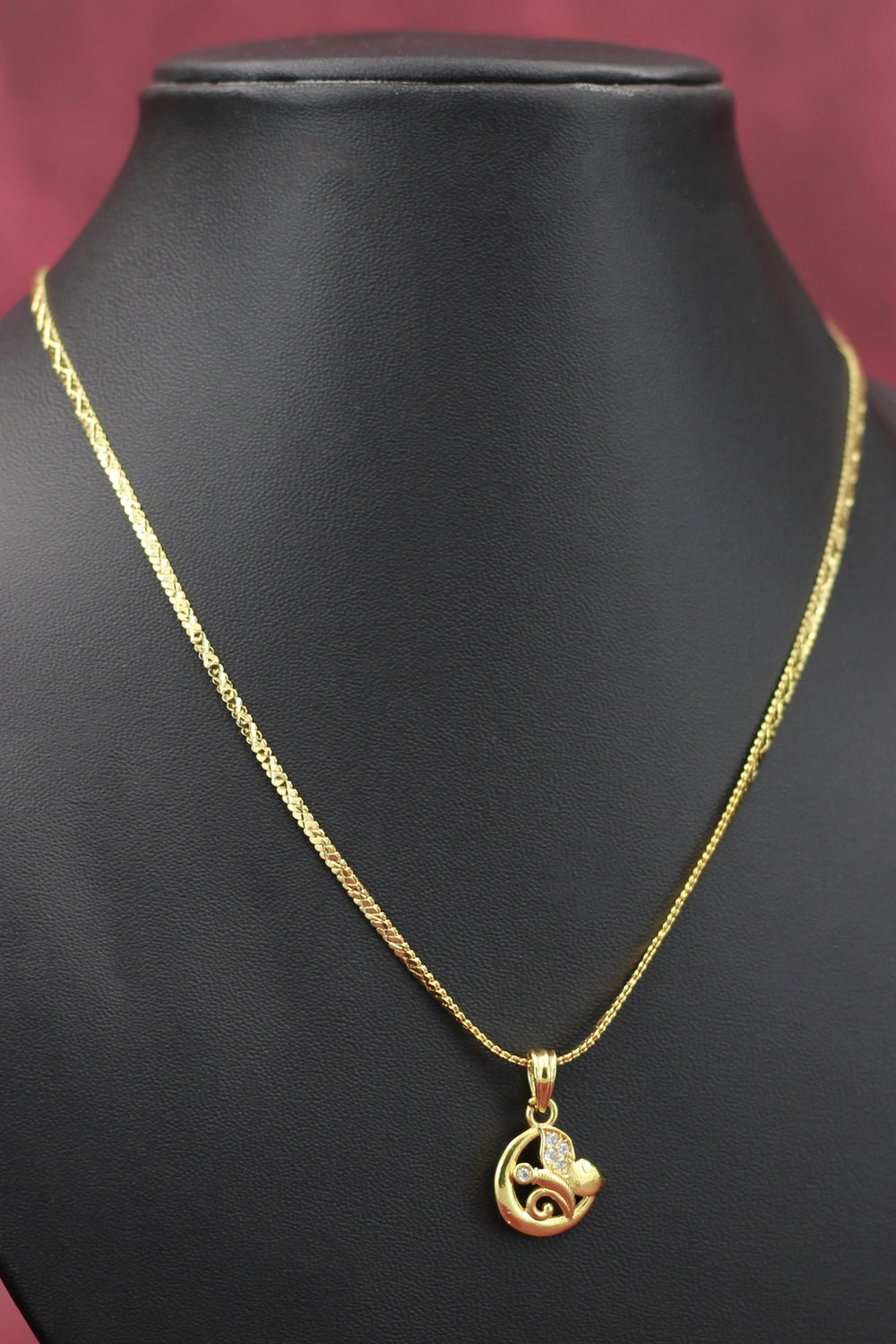 Gold-Tone Textured Chain Necklace with Pendant and Enamel Finish for Traditional Wear - Gold
