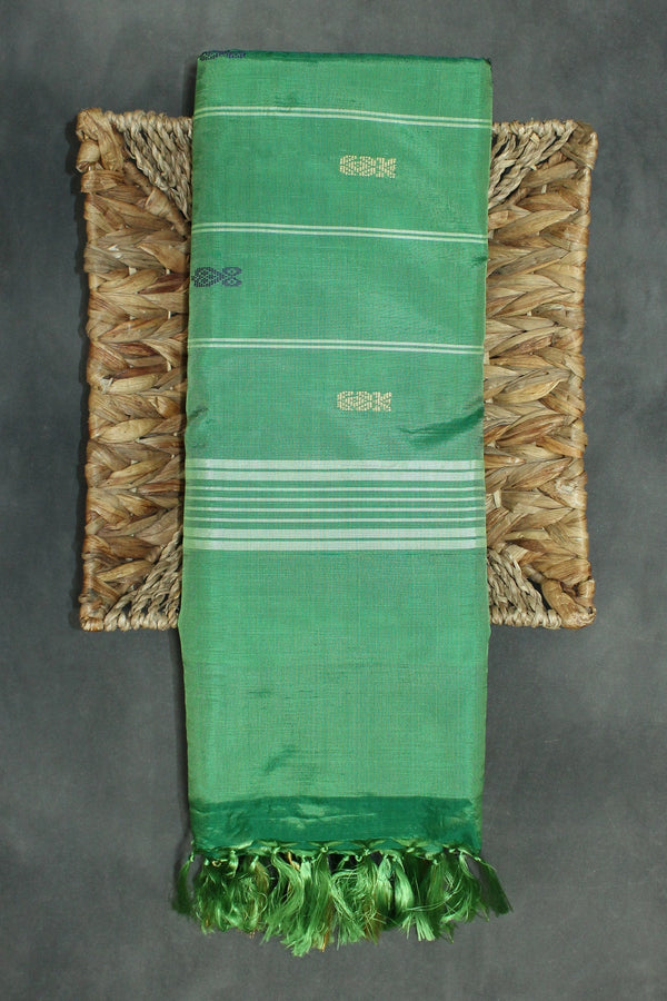 Banana Pith (Vaazhai Naar) Saree with Traditional Zari Butta Border – Violet & Green - Violet & Green