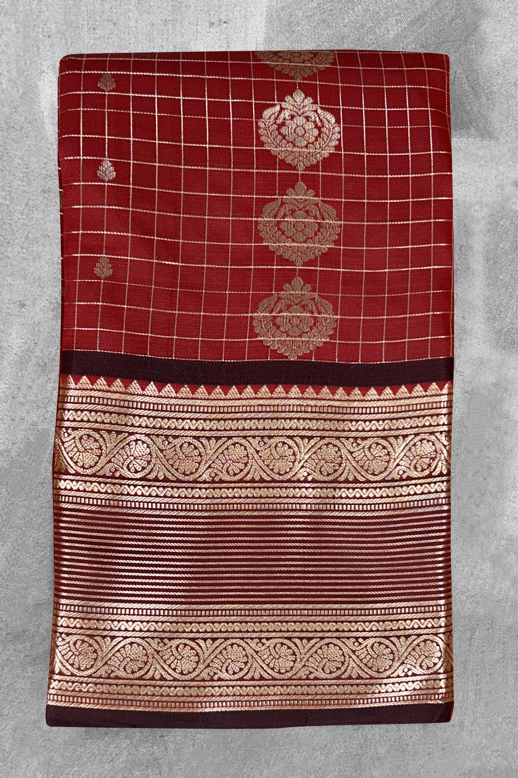 Maroon Pure Silk Saree with Heavy Pallu and Border and Contrast Gold Toned Weave - Maroon