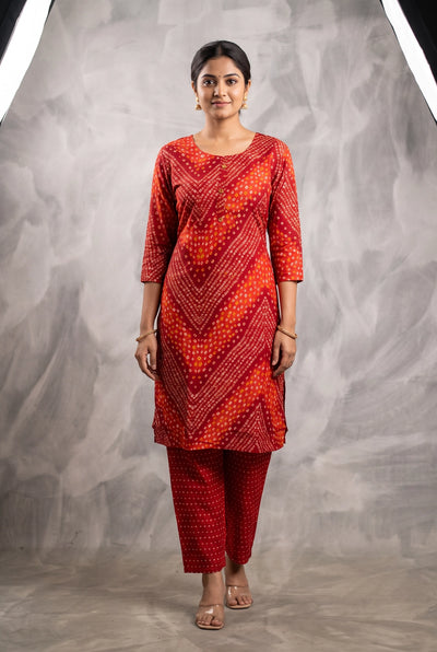 Maroon Rayon 2-Piece Geometric Foil Print Kurti with Elastic Pant Set for Women - Maroon