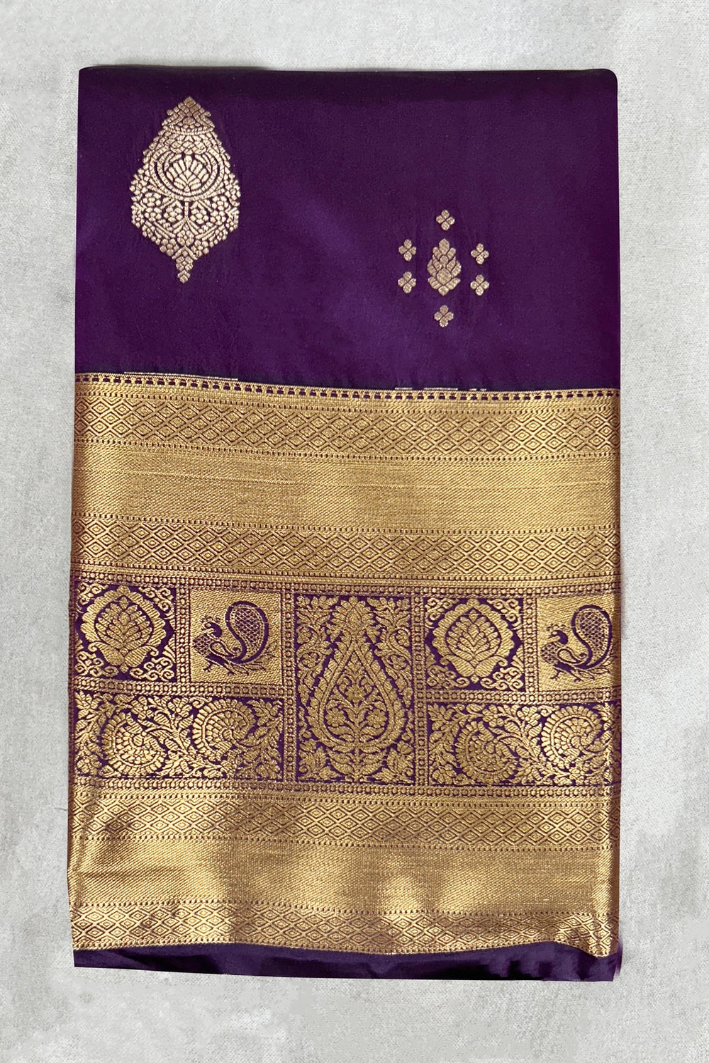 Purple Pure Silk Saree with Heavy Pallu and Traditional Border with Blouse Piece - 5.5 meters
