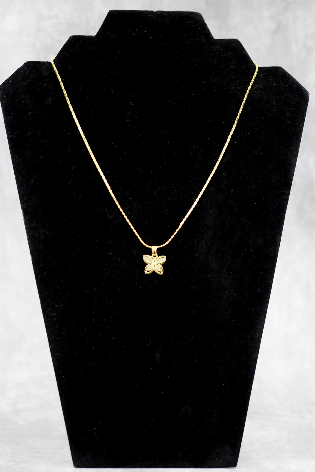 Gold-Tone Butterfly Pendant Necklace, Textured Chain Fashion Jewellery for Women - Gold