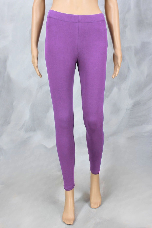 Lilac Ankle Length Ankle Leggings in 4-Way Lycra, Smooth Finish Silicon Wash - Lilac
