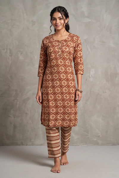 Rust Orange Rayon Kurti Set with Elastic Pant, Geometric Diamond Foil Print, Round Neck, 3/4 Sleeves - Rust Orange
