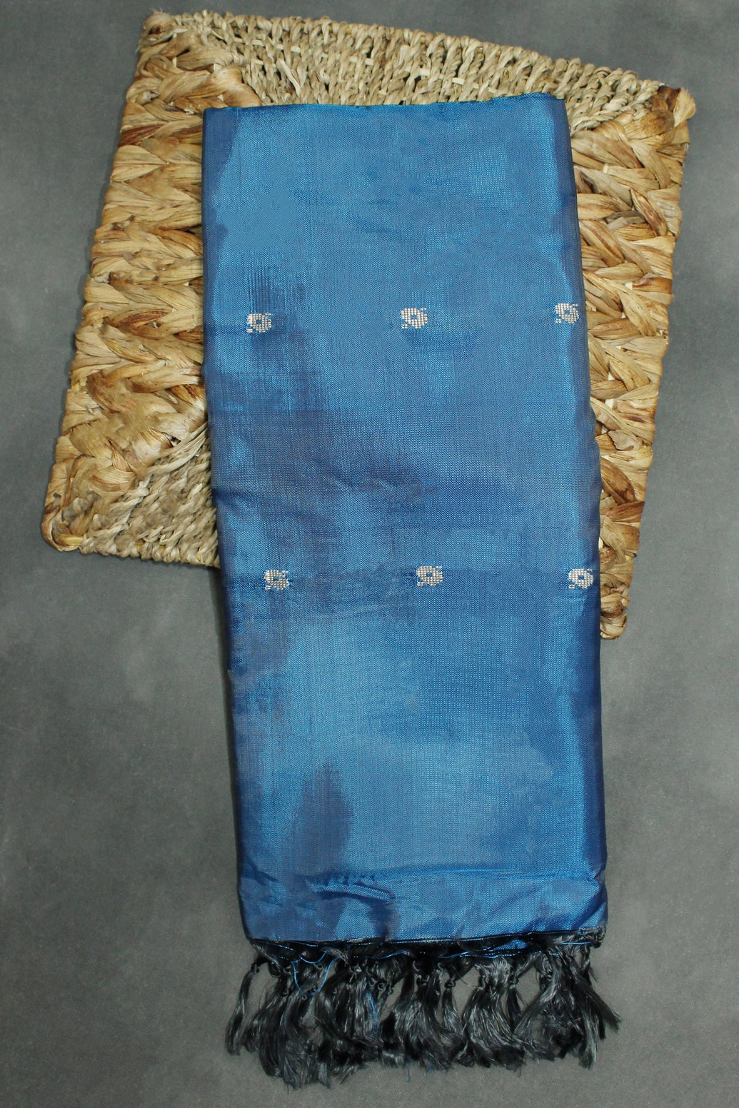 Peacock Blue Vaazhai Naar (Banana Pith) Saree - Borderless with Small Butta - Peacock blue
