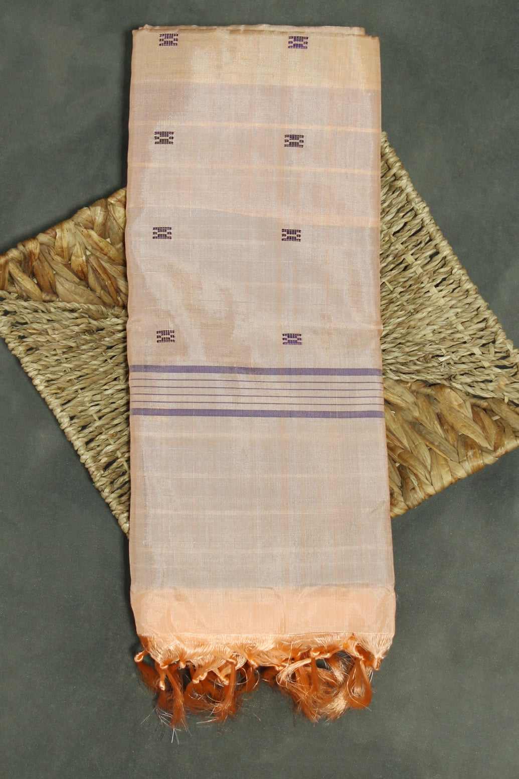 Peach Vaazhai Naar (Banana Pith) Borderless Saree with Small Butta and Full Body Design - Peach