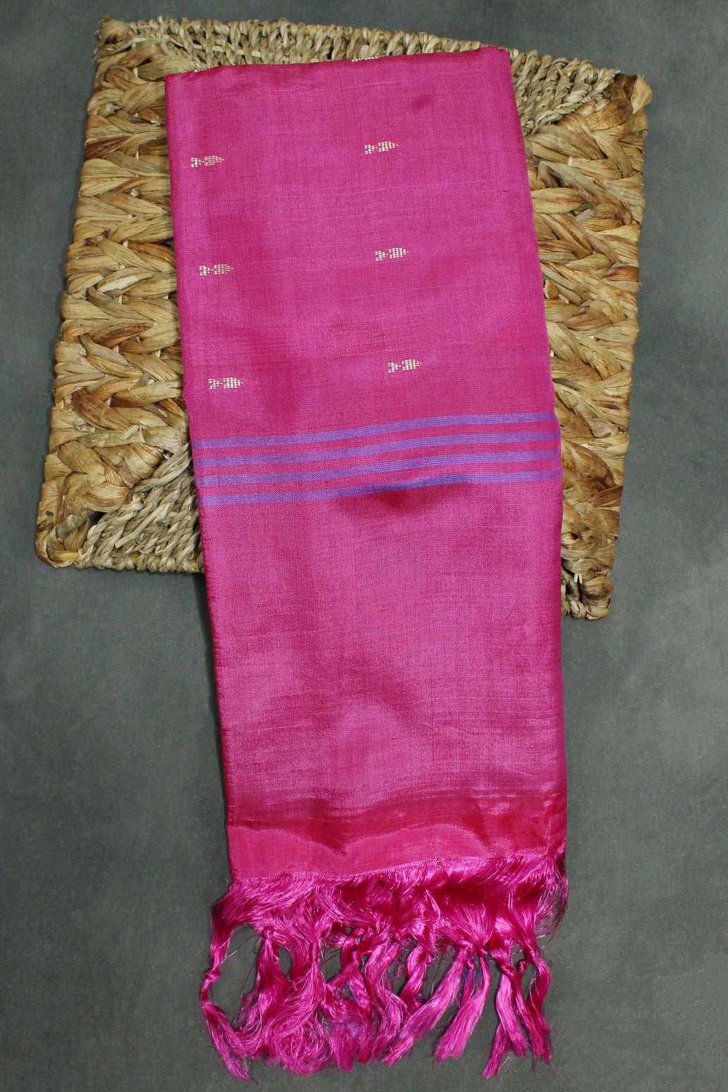 Purple & Magenta Vaazhai Naar (Banana Pith) Saree with Small Butta - Borderless Traditional Saree - Purple & Magenta Pink