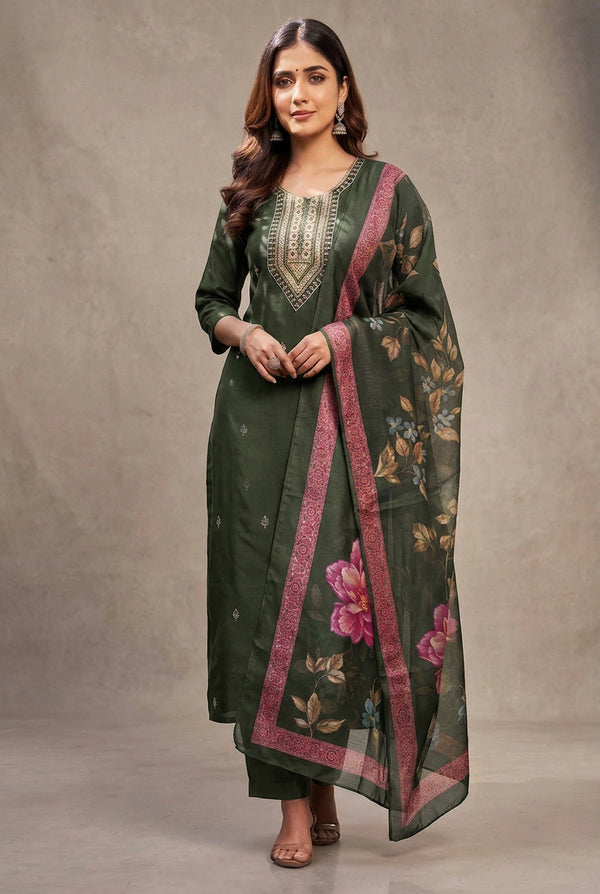 Green Roman Silk Kurta Set with Digital Organza Dupatta and Zari-Sequence Neckline Detail (3-Piece) - Green