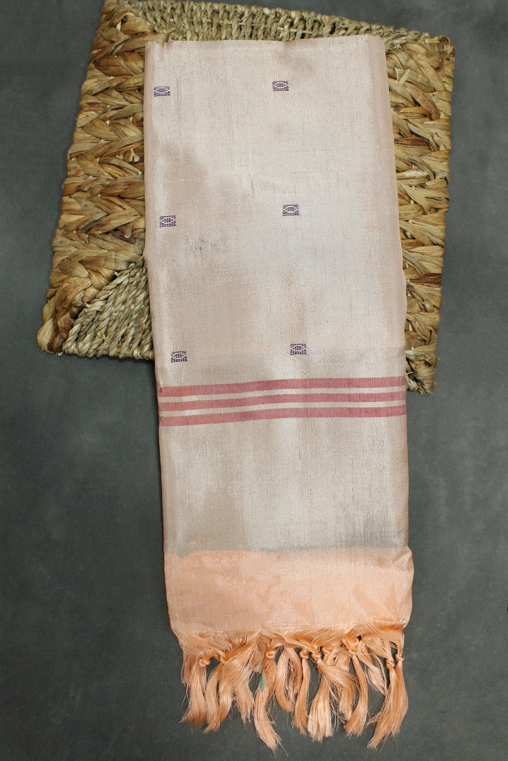 Peach Vaazhai Naar (Banana Pith) Saree with Small Butta - Borderless Traditional Saree - Peach